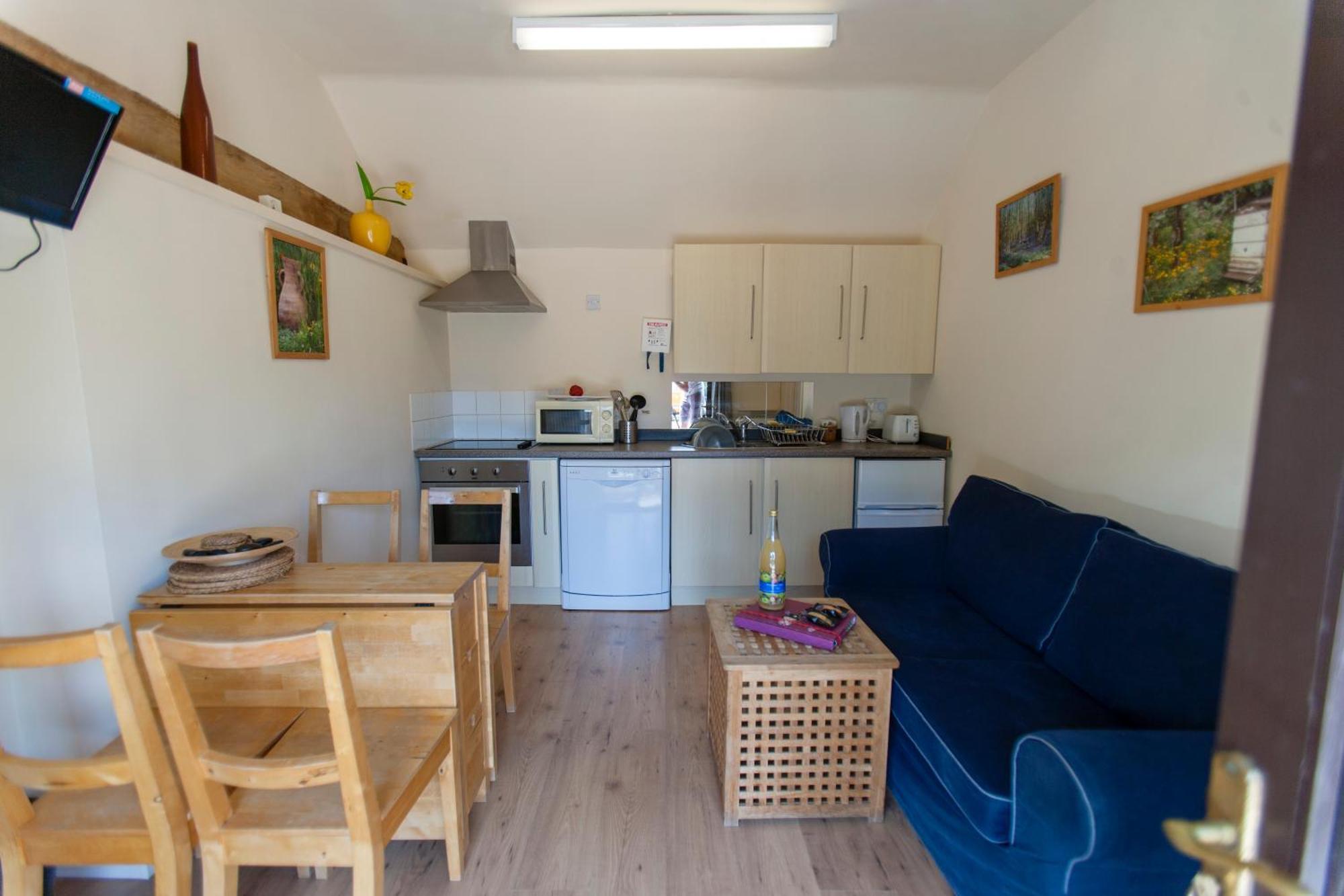 Five Cottages In Aonb And A Hobbit House! Canterbury Exteriör bild